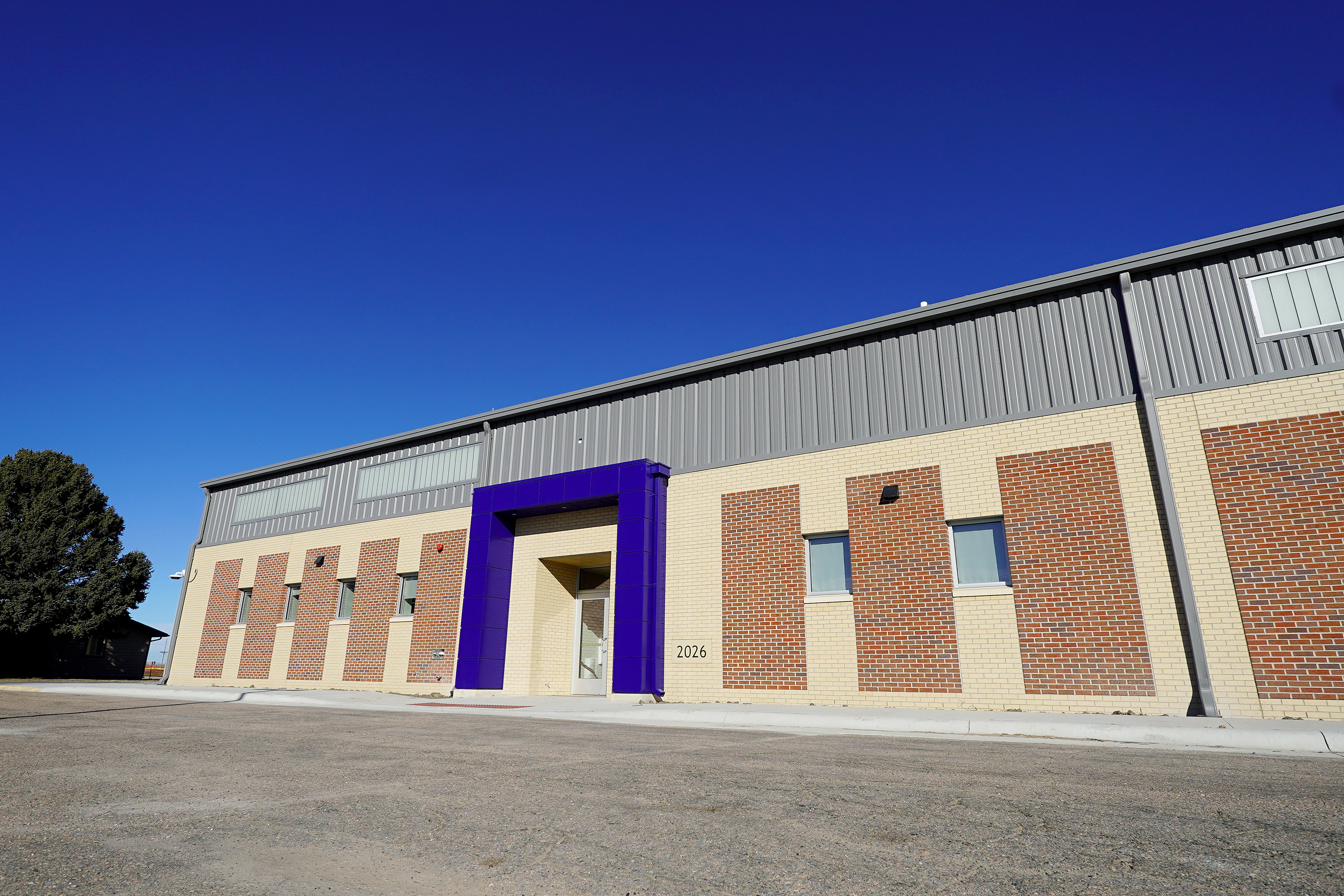 electrical_ribbon_cutting